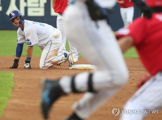 “4연패 사슬…삼성, 홈 이점 무색 빈타에 하위권 추락” / 연합뉴스