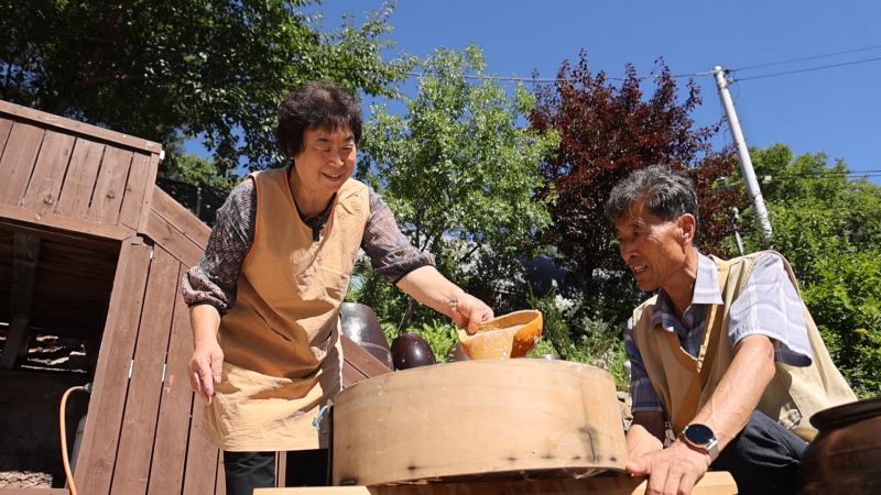 더디게 흐르는 삼척의 하루…‘동네 한 바퀴’ 명인과 이웃, 시간의 온기→삶의 여운 남기다