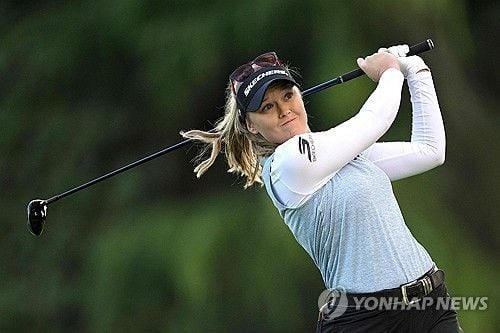 “7언더파 65타 맹타”…헨더슨, 포틀랜드 클래식 공동 2위 부상 / 연합뉴스