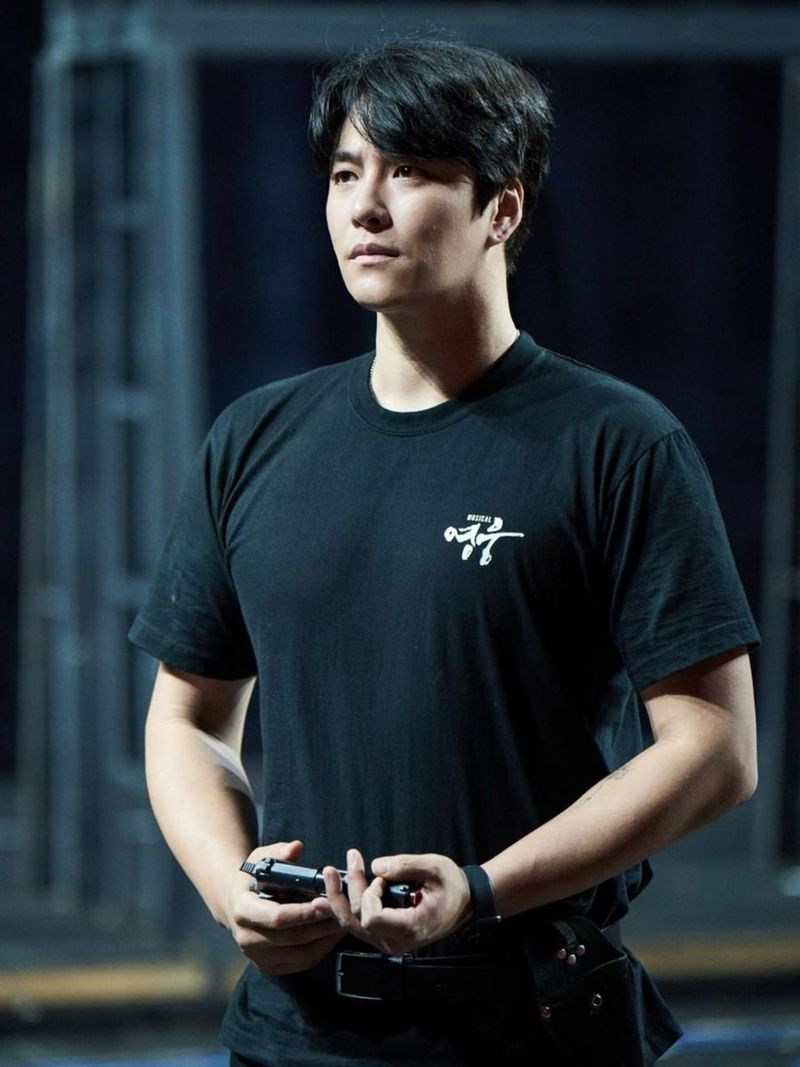 “그날을 위해”…민우혁, 준비된 결의→묵직한 존재감 폭발 / 배우 민우혁 인스타그램