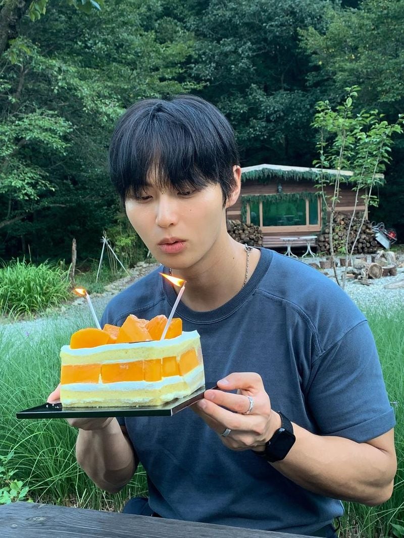 “매년 더 성장하고 싶다”…김광태, 고요한 생일→여름 숲속 감성 가득 / 환승연애3 출연자 모델 김광태 인스타그램
