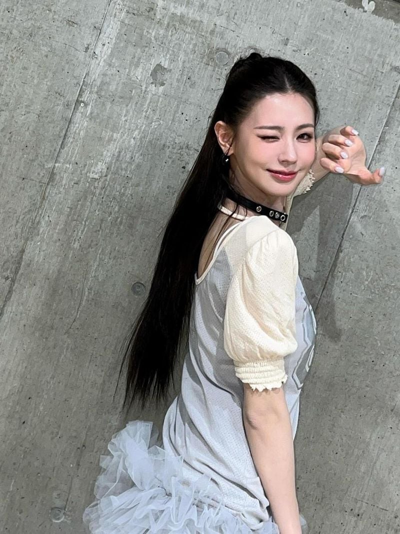 “행복과 설렘이 가득”…미연, 여름날의 무대→빛나는 미소 / 걸그룹 아이들 미연 인스타그램