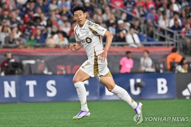 “MLS 첫 도움 완성”…손흥민, 풀타임 활약 LAFC 2-0 승리 견인 / 연합뉴스