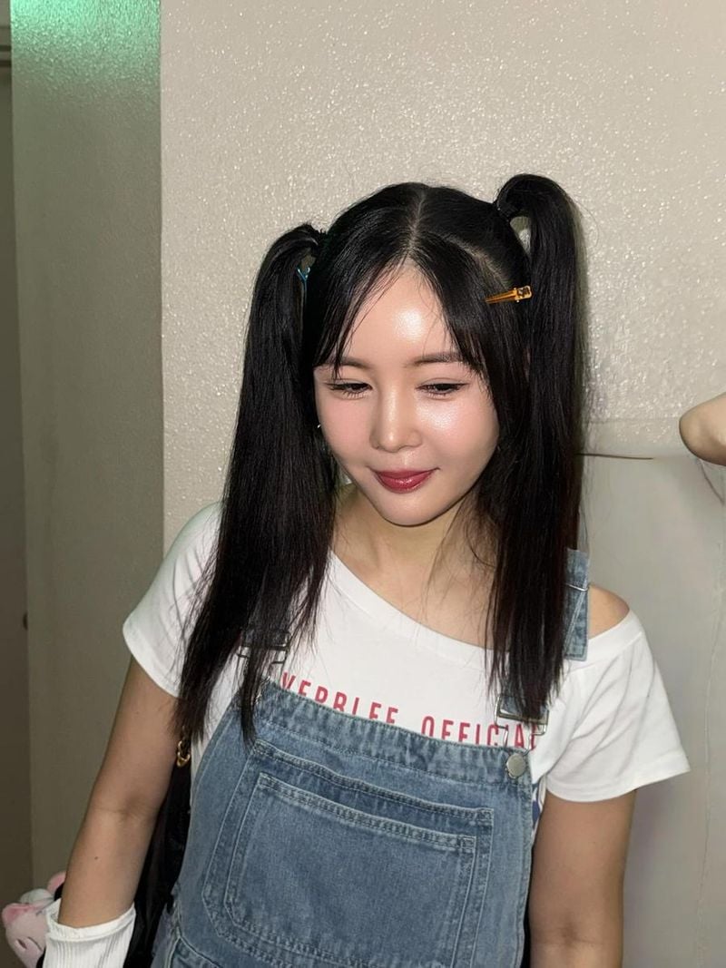 “오늘이 제일 젊고 이쁜날”…장영란, 두 갈래 머리→청춘 무드 박제 / 방송인 장영란 인스타그램