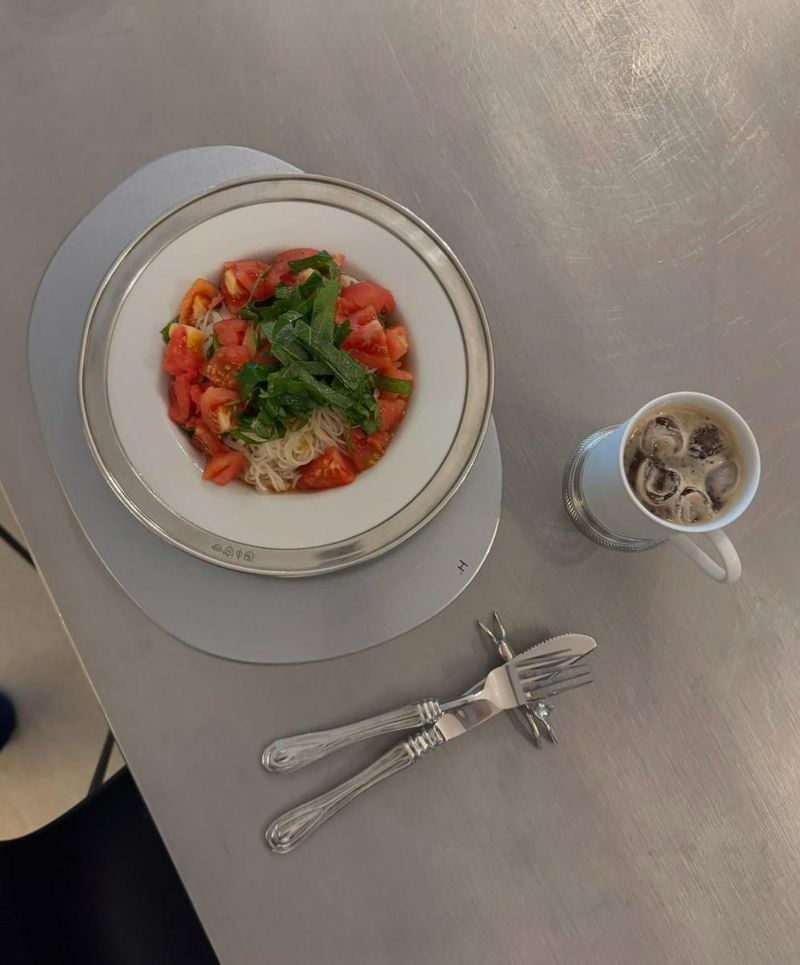 “맛좋으면... 들이대...” 효민, 여름밤의 식탁→감각적 일상 포착 / 걸그룹 티아라 효민 인스타그램