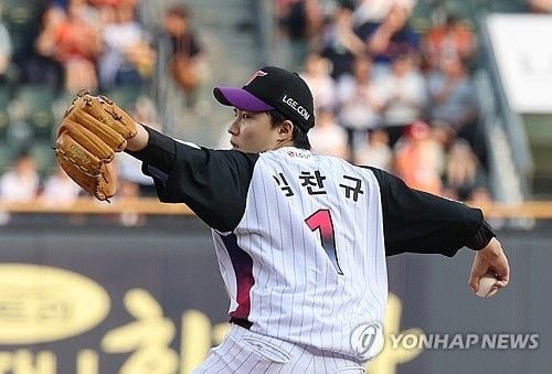 “홈런 세 방 폭발”…LG, SSG 제압하며 단독 1위 수성 / 연합뉴스