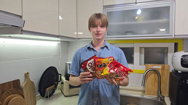 “여름엔 밀면, 인생엔 달인”…생활의 달인 부산 밀면·새치염색→일상에 맛과 감동 전하다 / SBS