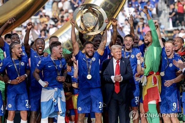 “참가팀 48개 확대 논의”…FIFA, 클럽 월드컵 2년 주기 검토 / 연합뉴스