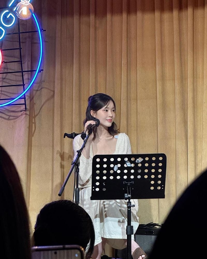 “그래도 우리 둘은 잘 해낼 거야”…김진아, 고요한 노래의 밤→사랑 담은 속삭임 / 너의 연애 출연자 김진아 인스타그램