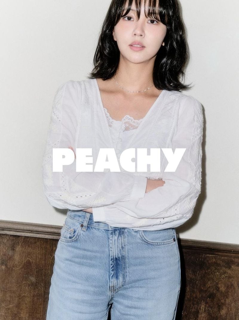 “PEACHY”…김소현, 투명한 눈빛 속 여름→순수의 결로 물들다 / 배우 김소현 인스타그램