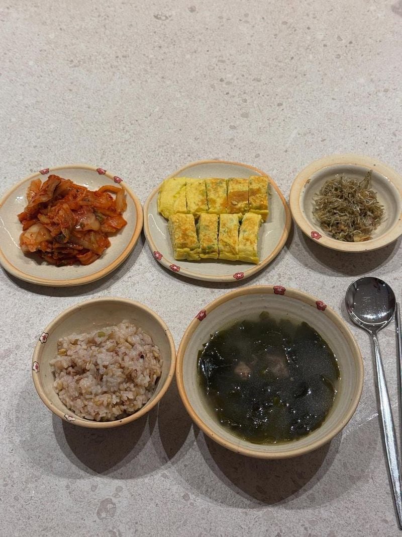 “임금님 수라상 안 부러워”…박슬기, 생일상→진심 어린 감동 / 배우 박슬기 인스타그램