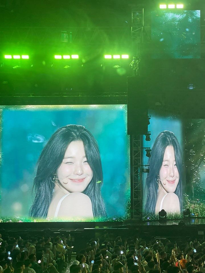 “막을 내린 순간에도 설렘 가득”…백지헌, 마지막 무대→눈부신 미소와 전율 / 걸그룹 프로미스나인 백지헌 인스타그램