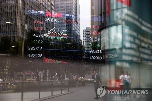 상하이종합지수 10년 만에 3,728 돌파…中 자금 증시 이동에 거래액 급증