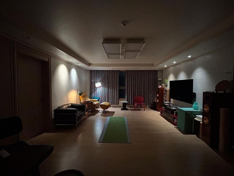 “그 빈자리에 빛을 담고 싶다”…한경록, 정리 후의 밤→고요 속 잔상 / 그룹 크라잉넛 한경록 인스타그램