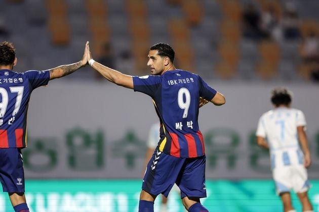 “2골 1도움 원맨쇼”…싸박, 울산전 맹활약으로 K리그1 26라운드 MVP / 연합뉴스