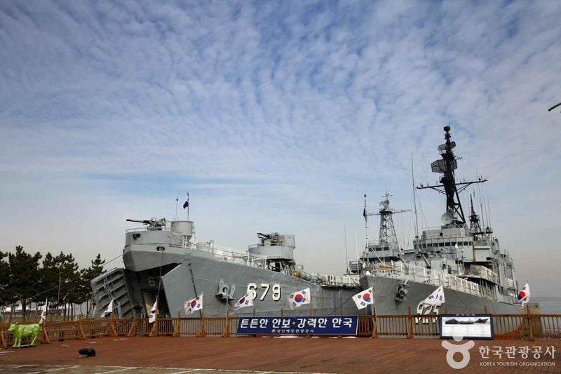 사진 출처 = 포토코리아(한국관광공사) 삽교호 함상공원