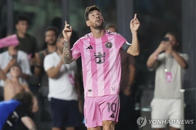 “부상 복귀 행보”…메시, 아르헨티나 월드컵 예선 명단 포함 / 연합뉴스