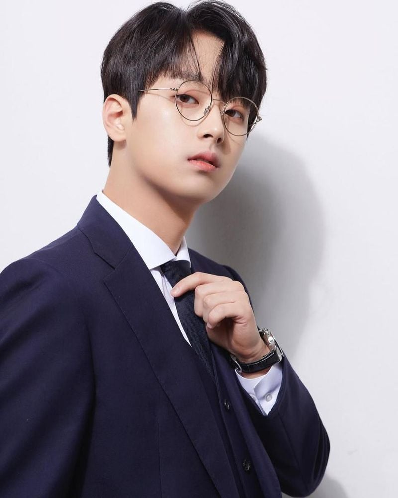 '트롯거성' 이찬원, '뉴시스 한류엑스포' 글로벌 네티즌상 트로트 부문 수상