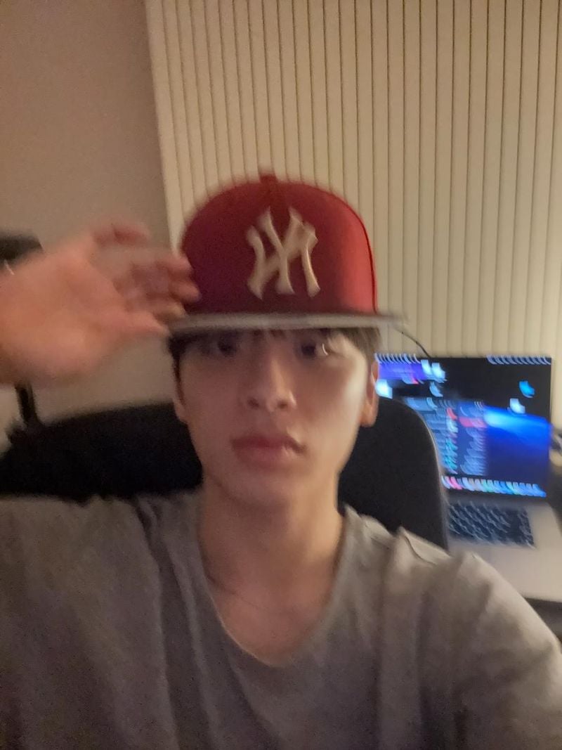 “새벽 공기 속 낮은 온기”…박태훈, 작업실에서의 고요→심야 감성 포착 / 가수 박태훈 인스타그램