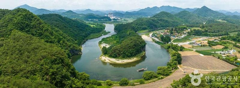 사진 출처 = 포토코리아(한국관광공사) 영월 한반도지형