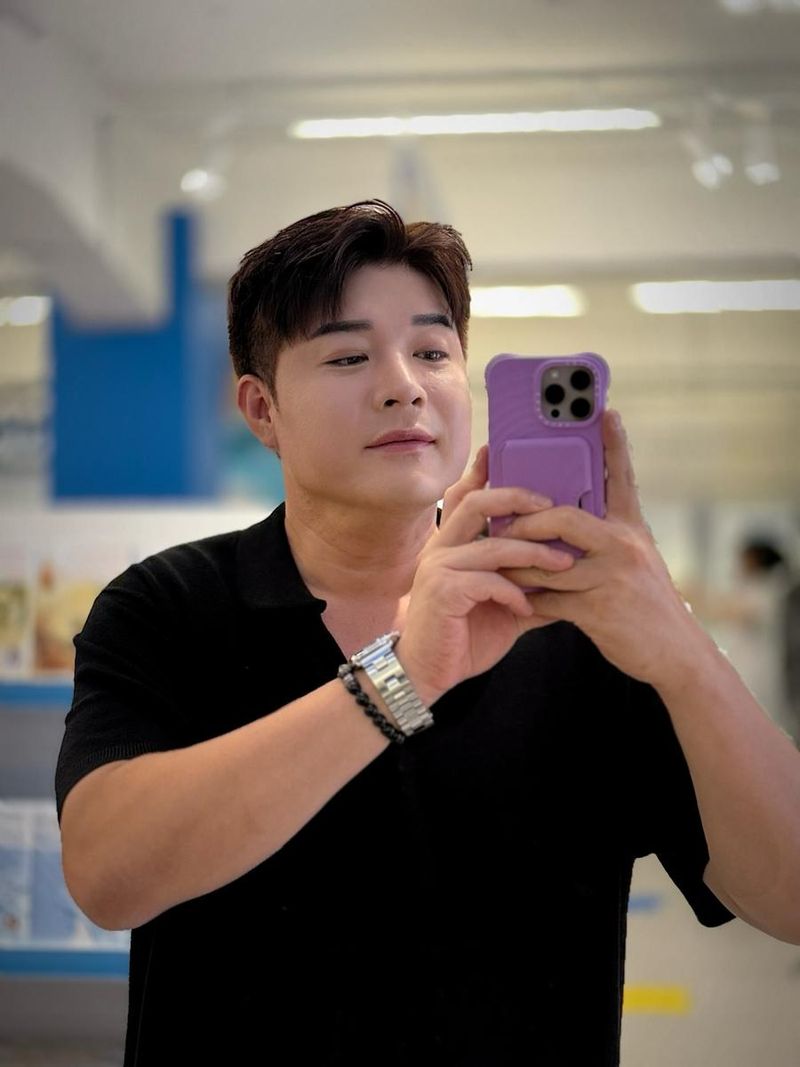 “잊을 수 없는 오늘”…신동, 여유 담은 셀카→빛나는 초여름 일상 / 가수 신동 인스타그램