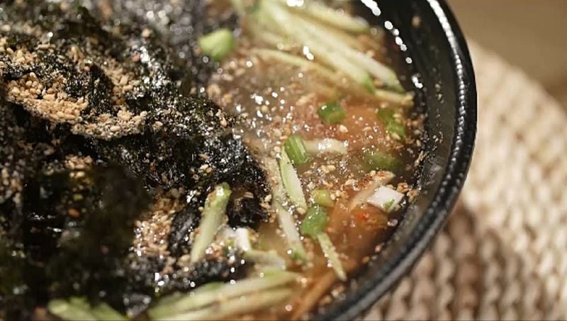“예능계 새 먹방 강자”…정성일·전현무 ‘전현무계획2’로 대부도 접수→반전 매력에 시선 집중 / MBN·채널S‘전현무계획2’