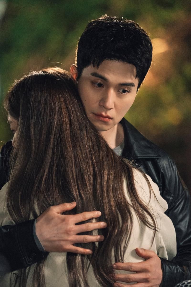 “극과 극의 눈빛”…이동욱, ‘착한 사나이’ 멜로와 느와르 아우른 감정 파장 / 킹콩by스타쉽
