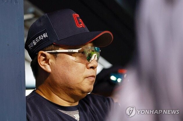 “4일 로테이션 구상”…김태형 감독, 이민석 불펜 전환 시사 / 연합뉴스