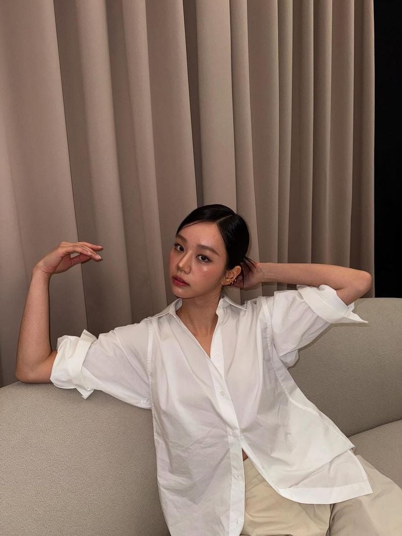 “좋아하는 브랜드를 광고할 수 있다는 건 정말 행운이에요”…혜리, 고요한 자신감→도회적 분위기 가득 / 걸그룹 걸스데이 혜리 인스타그램