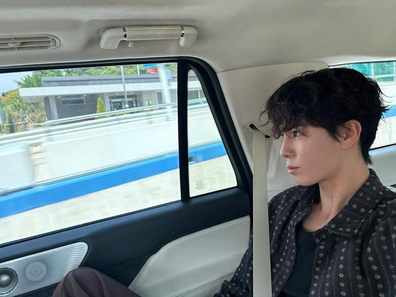 “차창 너머로 흐르는 여름의 꿈”…정동원, 고요한 시선→청량한 반전 매력 / 가수 정동원 인스타그램