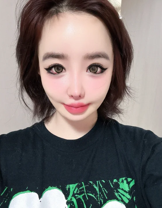박봄 인스타그램
