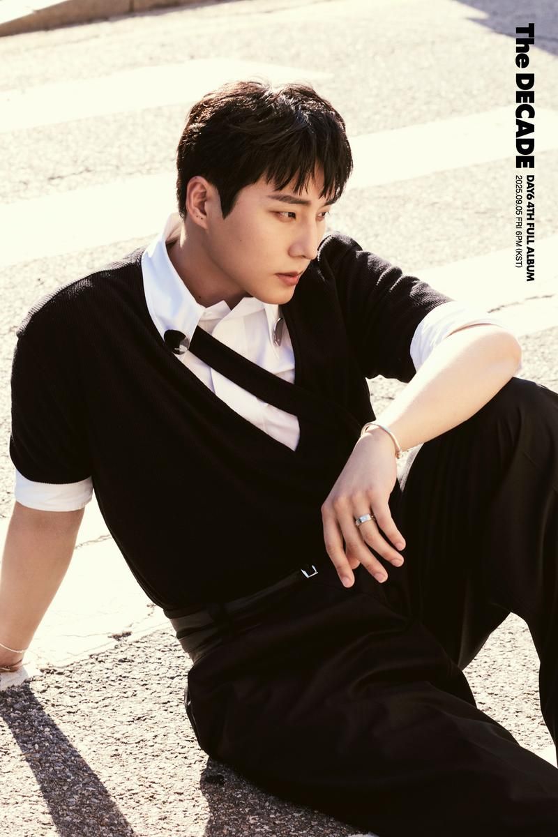 “도회적 카리스마 폭발”…DAY6 Young K, ‘The DECADE’ 앞두고 티저로 기대감 집중 / JYP엔터테인먼트