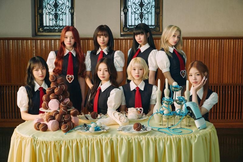 “유니스, 2년 연속 영광”…‘K 월드 드림 어워즈’ 여자 그룹 인기상→글로벌 팬덤 우뚝 / F&F엔터테인먼트