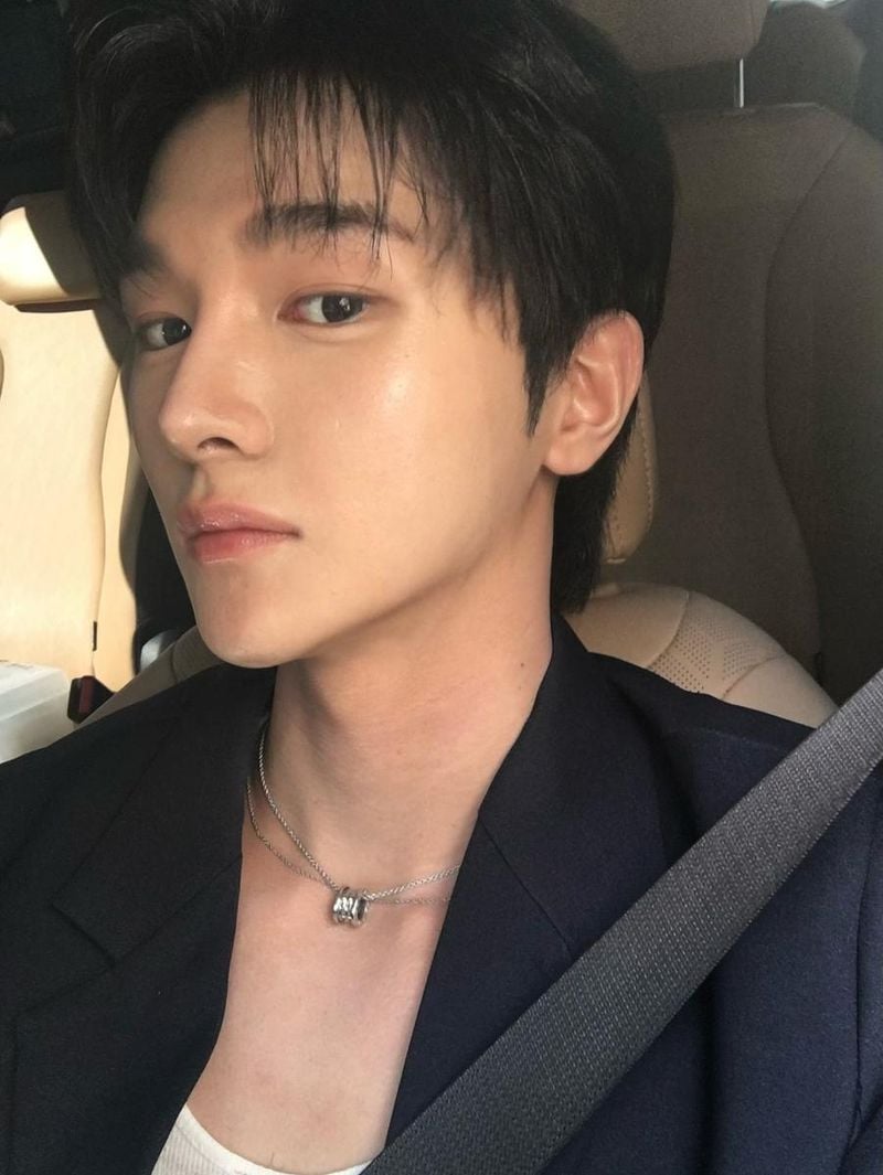 “오랜만에 셀카”…차준호, 오후 햇살 속→차분한 반전 여운 / 그룹 드리핀 차준호 인스타그램