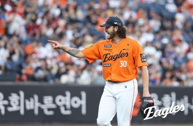 “7이닝 9K 무실점”…폰세, 완벽투에도 한화 타선 침묵 / 연합뉴스