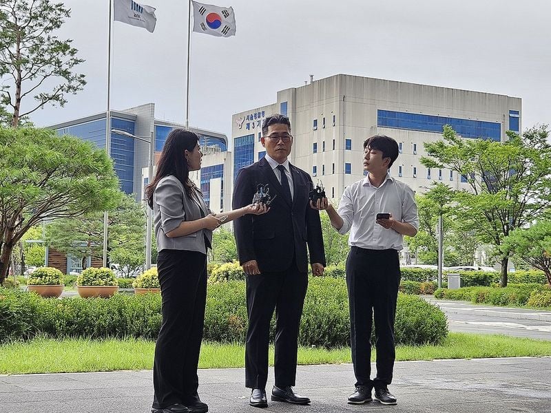 입장을 밝히는 백해룡 전 영등포경찰서 형사과장 / 연합뉴스