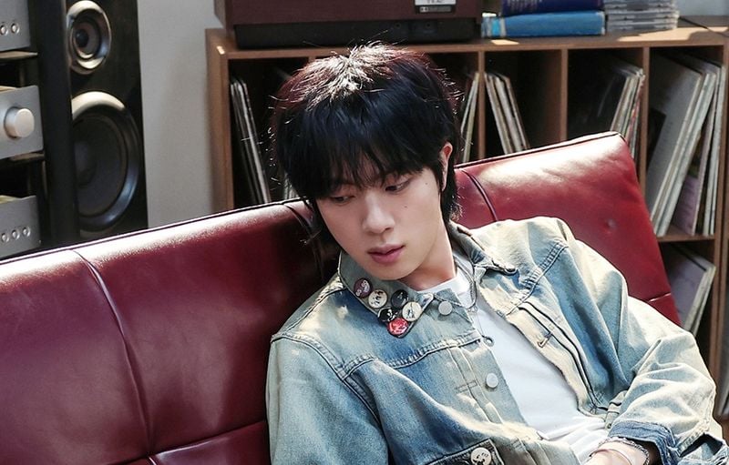 “31억 스트리밍 신화”…방탄소년단 진, ‘Echo’와 글로벌 스포티파이 최정상→K팝 솔로 새 기록 세웠다