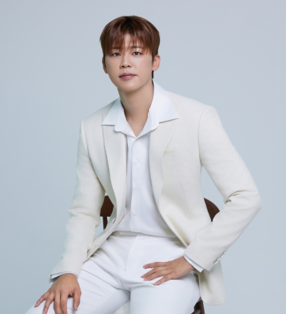 박지현, 케이 월드 드림 2관왕 환희…아티스트 본능→마이턴 변신에 쏠린 시선
