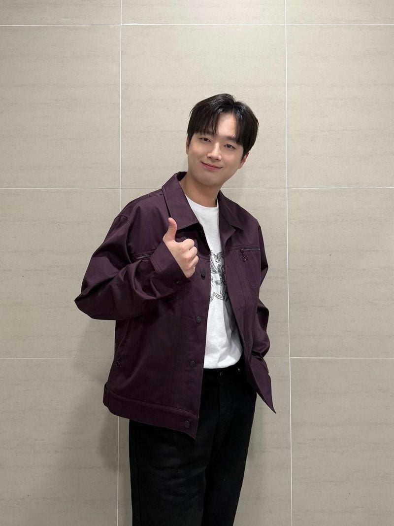 “찬원과 함께여서 더 행복하다”…이찬원, 긍정 미소→여름 토요일 설렘 전달 / 가수 이찬원 인스타그램
