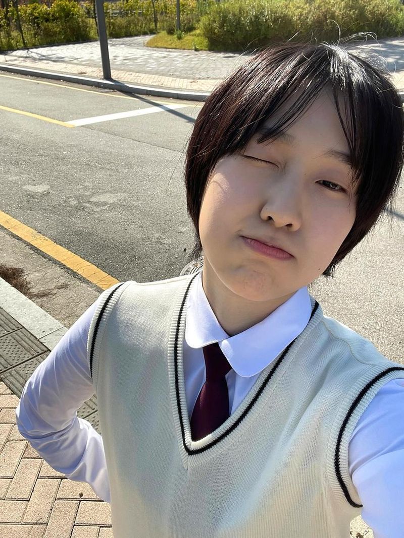 “재연이”…김상지, 오후의 햇살 아래→반전 청춘 표정 / 배우 김상지 인스타그램
