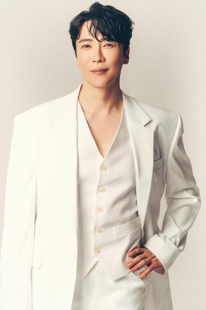 “진심을 담은 마침표”…에녹, ‘속풀이쇼 동치미’ 유종의 미→하반기 본업 열일 예고 / EMK엔터테인먼트