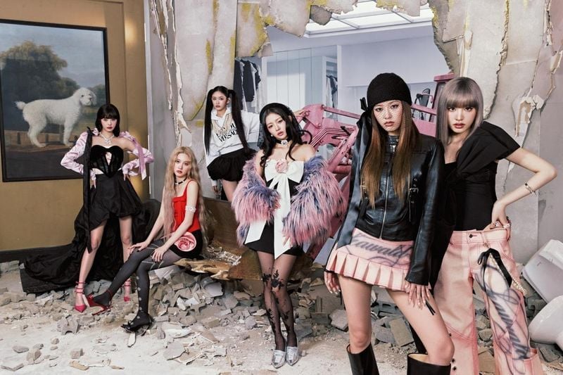 “아이브·XOXZ”…미니 4집 ‘아이브 시크릿’으로 또 한 번 도약→새로운 정체성 완성 / 스타쉽엔터테인먼트