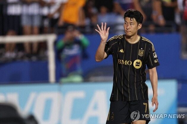 “프리킥 데뷔골 만회”…손흥민, MLS 1호골에도 1-1 무승부 / 연합뉴스