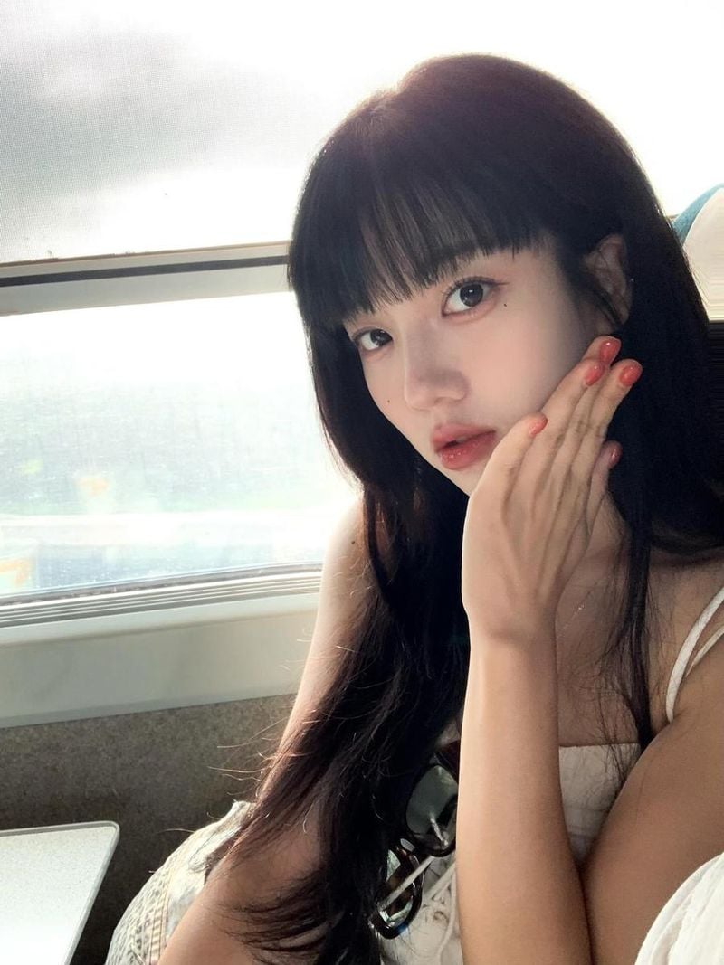 “따봉 지피티야 고마워”…임채현, 움직이는 풍경 속→여름 오후 자화상 / 배우 임채현 인스타그램