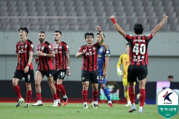 “전반 3골 집중포화”…서울, 울산 3-2 제압하며 3경기 만에 승리 / 연합뉴스
