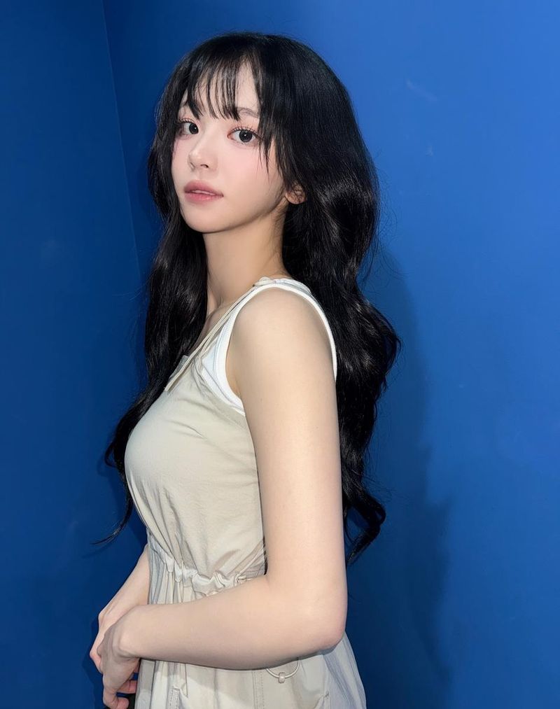 “고맙고 사랑해”…쵸단, 늦여름 아득한 눈빛→여운 남긴 작별 / 걸그룹 QWER 쵸단 인스타그램