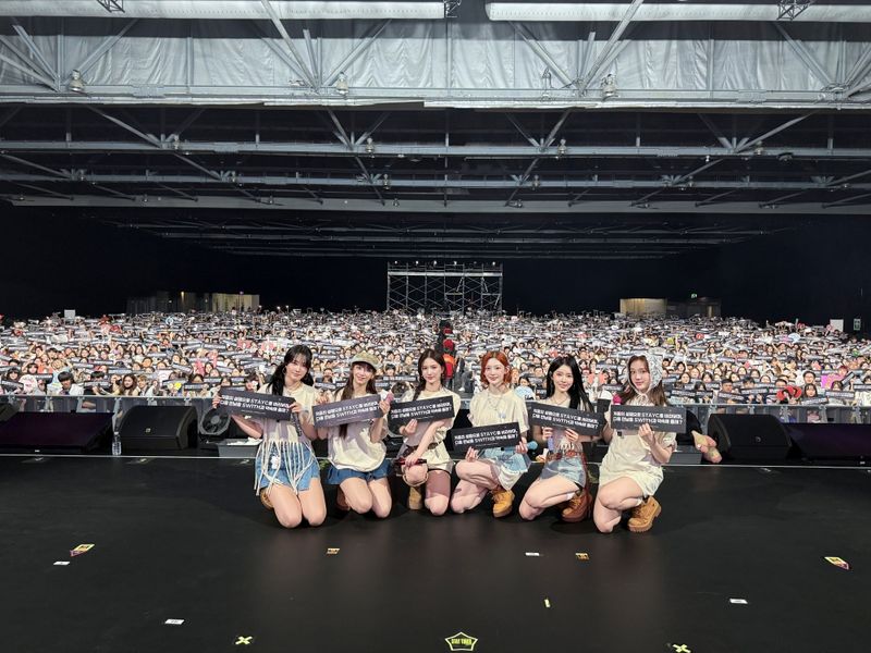 “스테이씨, 아시아 8개 도시 압도”…‘STAY TUNED’ 월드투어→10월 미주 10개 도시 확장 / 하이업엔터테인먼트