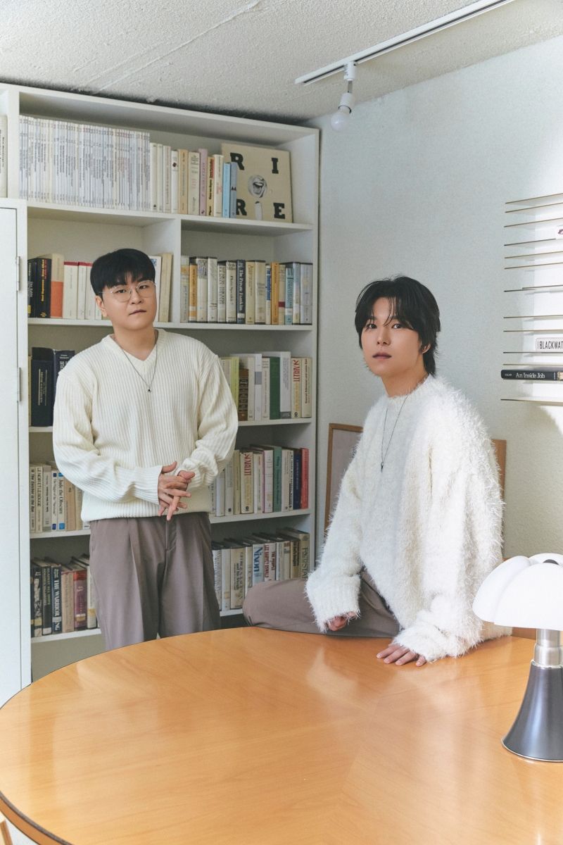 “새로운 시작 예고”…2F 신용재·김원주, ‘셋더스테이지’ 전속계약→가을 신곡 기대 / 셋더스테이지