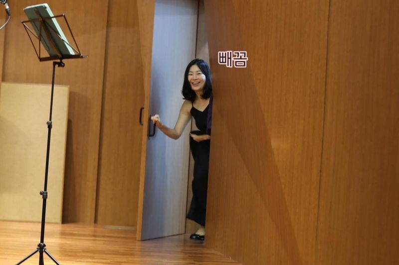 “영수가 찍어준 연주회 번외사진들”…나는 솔로 25기 옥순, 무대 위 설렘→환한 미소로 장식 / 나는 솔로 25기 옥순 인스타그램