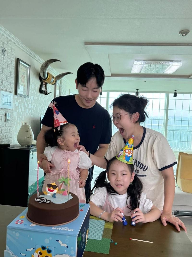 “하튼간 네버엔딩 생일잔치”…박슬기, 가족 웃음 속 여름→따스한 일상 풍경 / 배우 박슬기 인스타그램